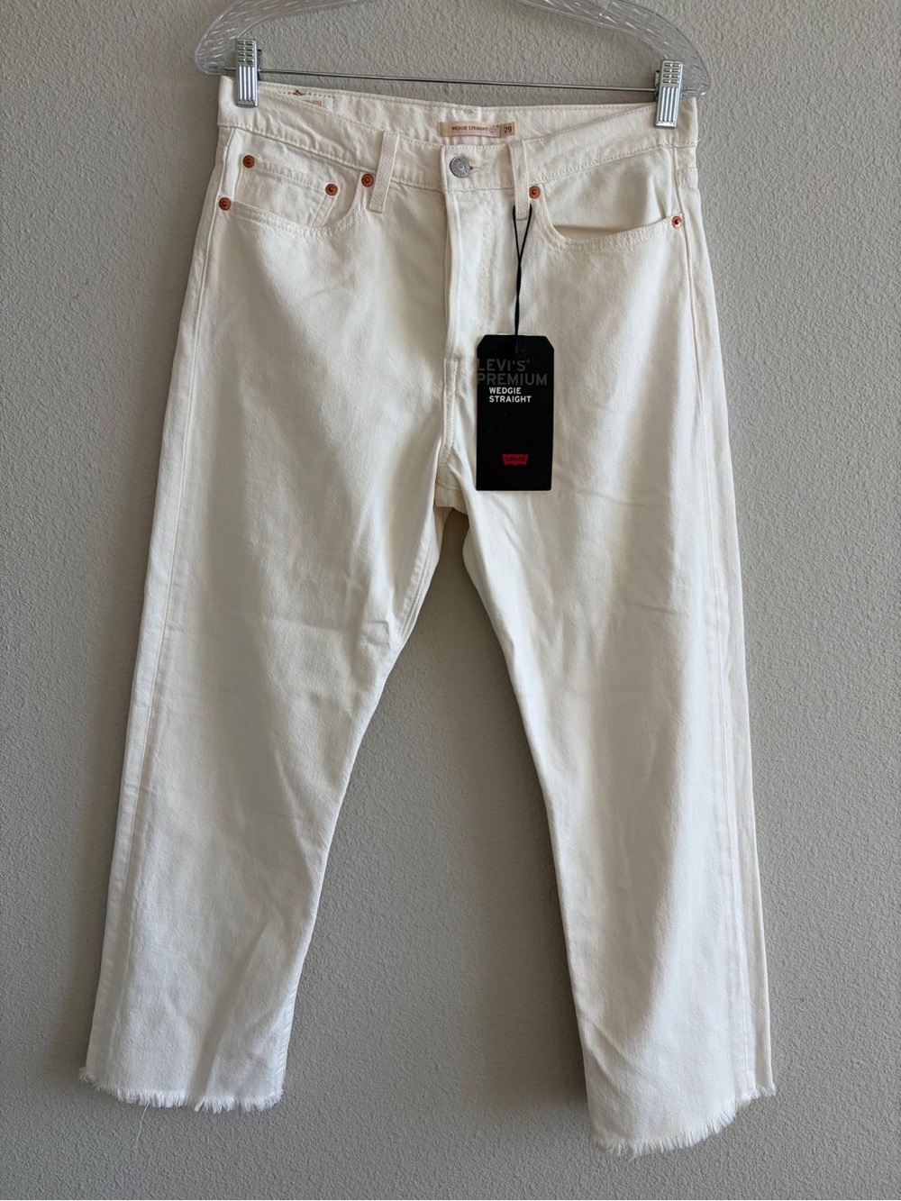 Levi's Wedgie Straight Size 29 White Denim Jeans